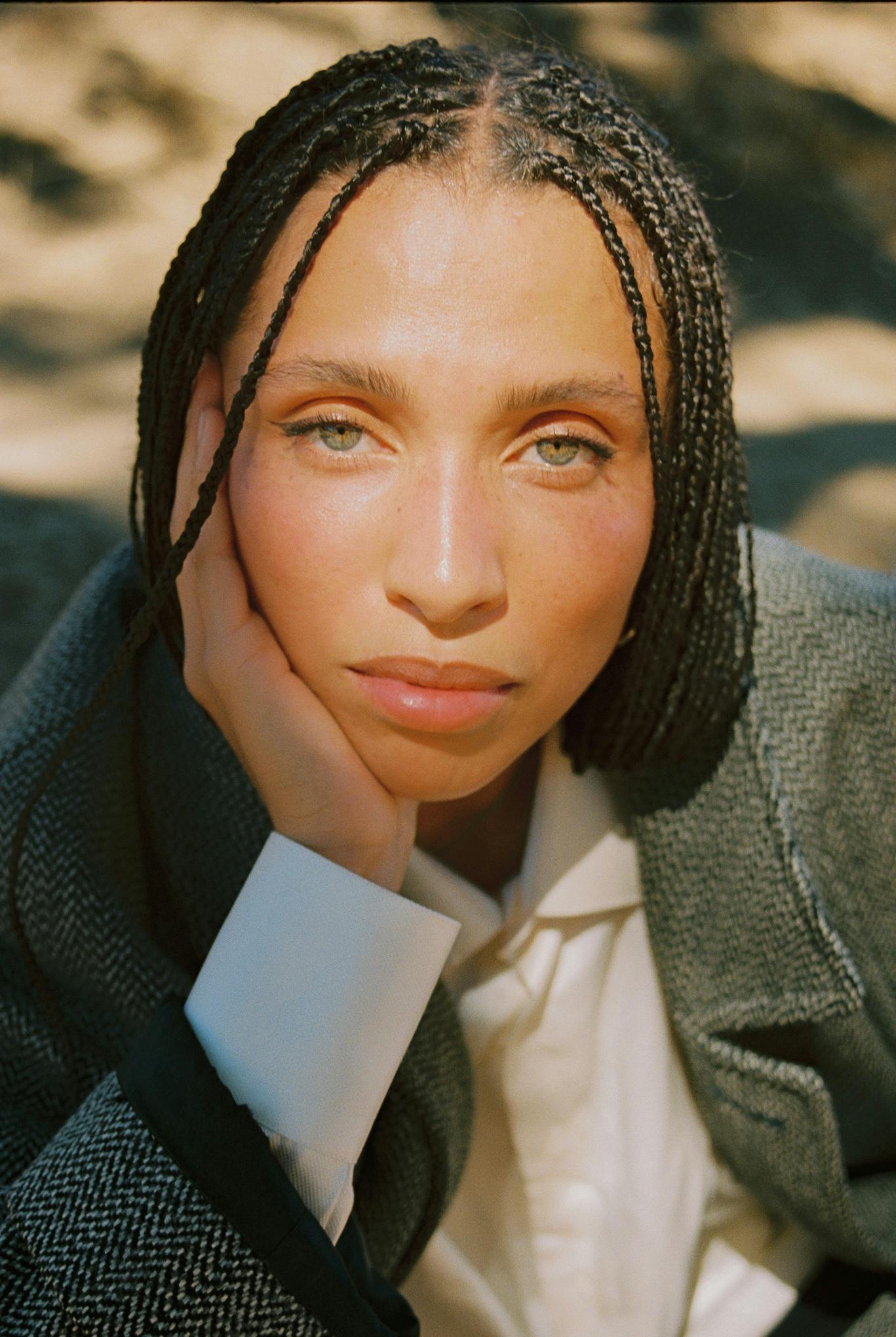 headshot of Alana Cloud-Robinson